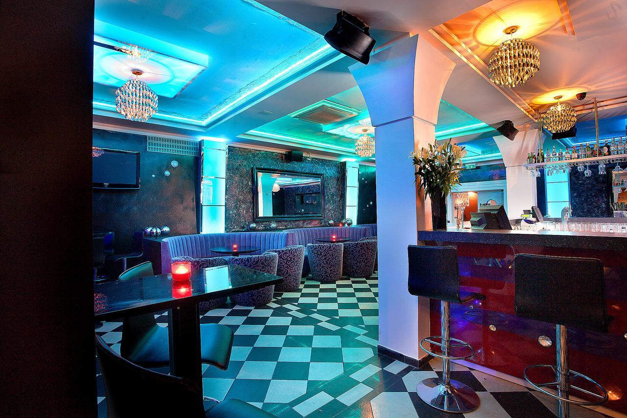 Hotel Restauracja Teczowa Любань Экстерьер фото